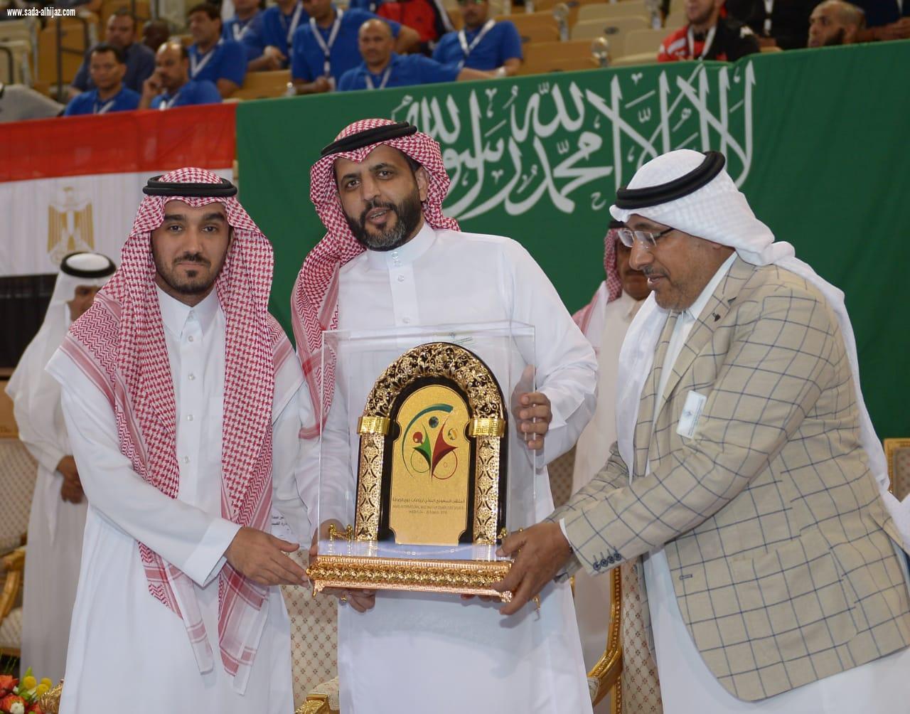 الأمير عبدالعزيز بن تركي الفيصل يفتتح الملتقى السعودي الدولي لرياضيات ذوي الإعاقة بجدة 